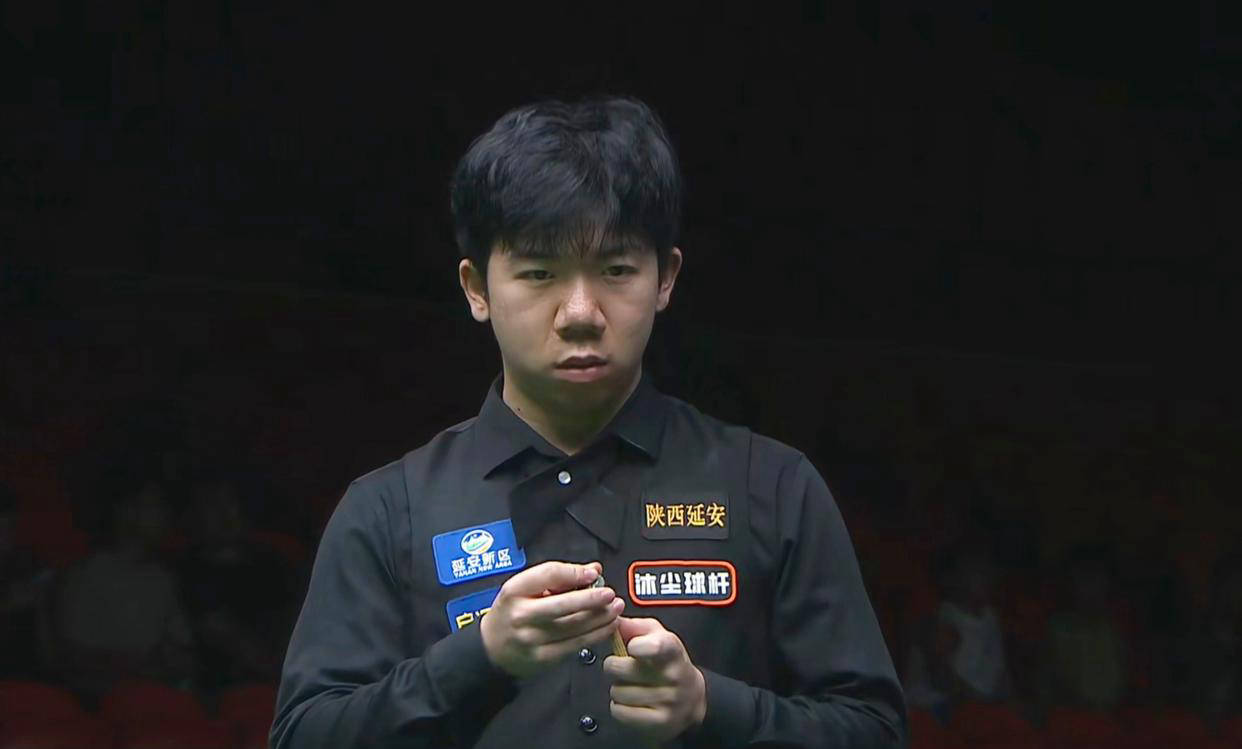 月14日红 月14日红