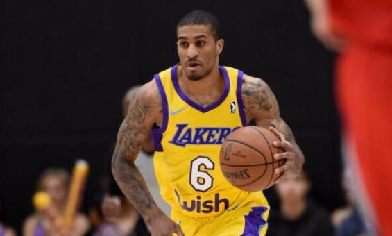 赛表现和出 赛表现和出