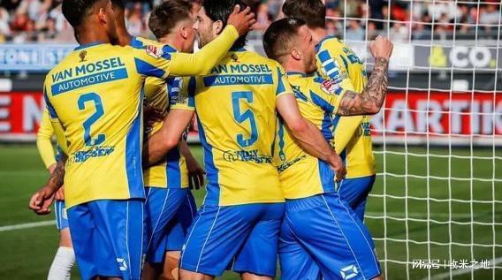 加强中场控 加强中场控